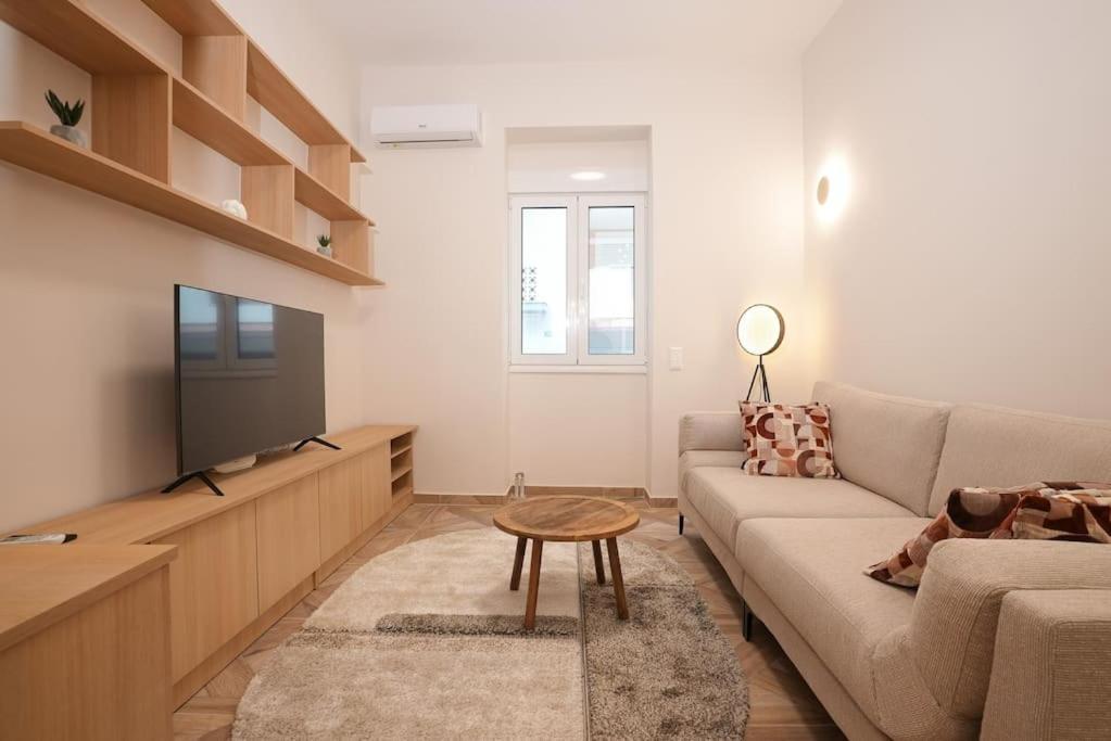 The Downtown Oasis 4' To Panormou Metro Station Apartamento Atenas Exterior foto